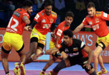 gujarat fortunegiants and bengaluru bulls match ending as draw