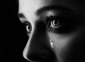 woman-weeping-1