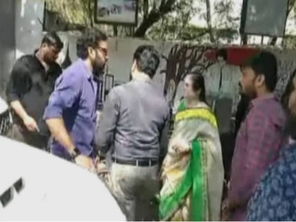 Tarak-ratna restaurant was demolished